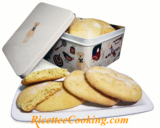 Biscotti rustici al latte